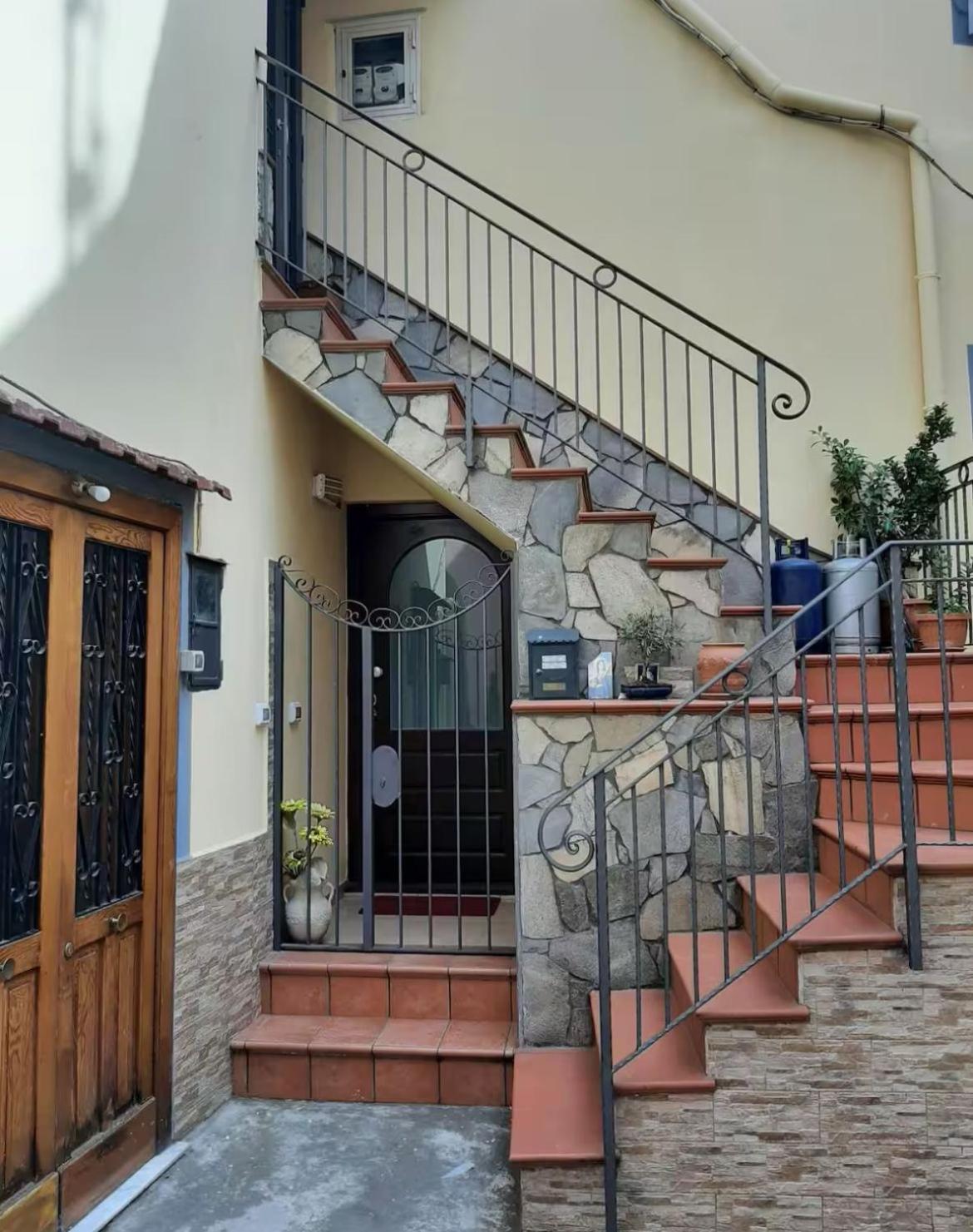 ヴィーコ・エクエンセCasa Annaアパートメント エクステリア 写真